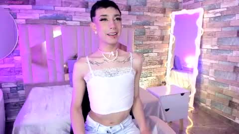 cyrus_tay online show from June 2026 11:34:01 AM