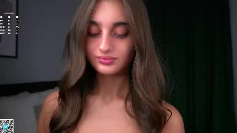 Snapshot of czamabech chatting on November 2025 01:08:02 AM Isabella online show from November 2025 01:08:02 AM