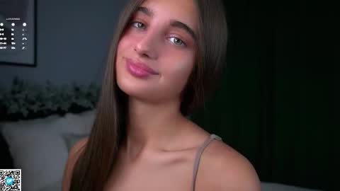 Snapshot of czamabech chatting on December 2025 01:03:02 AM Isabella online show from December 2025 01:03:02 AM