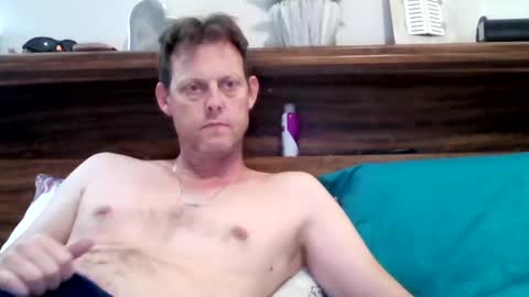 Snapshot of d4p_couple chatting on February 2025 06:55:01 PM Deb peter online show from February 2025 06:55:01 PM