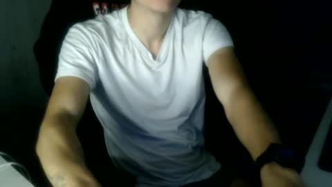 Snapshot of daaneel_ chatting on June 2026 07:14:01 PM Dannel online show from June 2026 07:14:01 PM