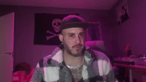 Snapshot of dabirdfree chatting on February 2025 09:04:01 PM Destroyer online show from February 2025 09:04:01 PM