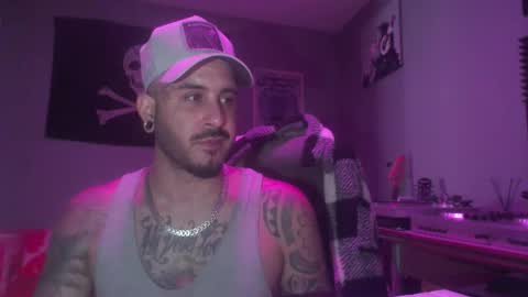 Snapshot of dabirdfree chatting on September 2025 04:52:02 PM Destroyer online show from September 2025 04:52:02 PM