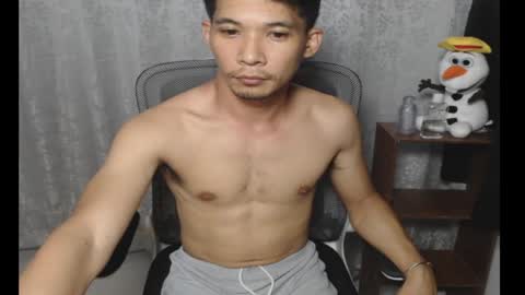 Snapshot of dachskevin chatting on June 2026 09:12:01 AM DachsKevin online show from June 2026 09:12:01 AM
