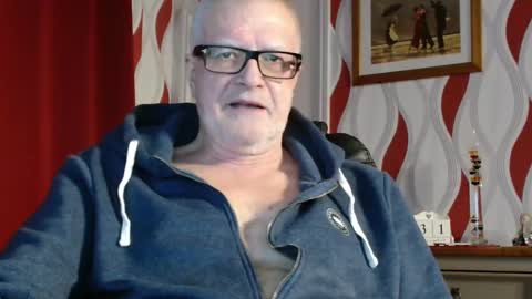 Snapshot of daddiescockforyou chatting on December 2024 08:45:02 PM Brian ... online show from December 2024 08:45:02 PM