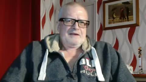 Snapshot of daddiescockforyou chatting on January 2025 09:00:02 PM Brian ... online show from January 2025 09:00:02 PM