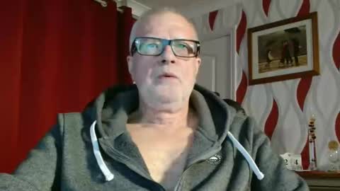 Snapshot of daddiescockforyou chatting on November 2025 09:14:01 PM Brian ... online show from November 2025 09:14:01 PM