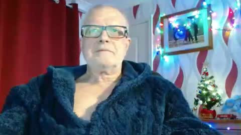 Snapshot of daddiescockforyou chatting on December 2025 08:57:02 PM Brian ... online show from December 2025 08:57:02 PM