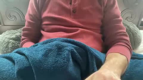 Snapshot of daddnextdoor chatting on February 2025 03:38:01 PM daddnextdoor online show from February 2025 03:38:01 PM