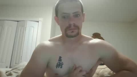 Snapshot of daddy_smallz chatting on September 2025 01:40:02 AM XChampX online show from September 2025 01:40:02 AM