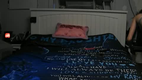 Snapshot of daddyandprincessss chatting on October 2025 09:13:01 PM DaddyandPrincess online show from October 2025 09:13:01 PM