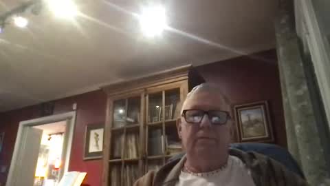 Snapshot of daddycok4 chatting on December 2024 01:14:01 PM DaddyCok4 online show from December 2024 01:14:01 PM