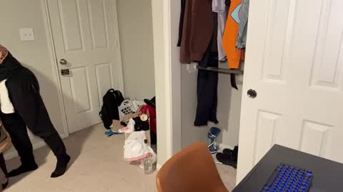 Snapshot of daddydaydrinkz chatting on February 2025 07:15:02 AM DaddydayDrinkz online show from February 2025 07:15:02 AM