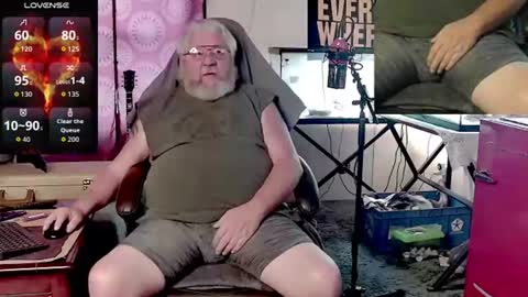 Snapshot of daddydom4fun chatting on August 2026 10:23:02 PM Daddydom4fun online show from August 2026 10:23:02 PM