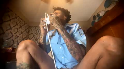 Snapshot of daddyjanimal chatting on April 2026 07:26:01 PM sexy tatted king bbc online show from April 2026 07:26:01 PM