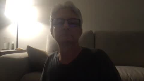 daddymike92883_1 online show from December 2024 05:53:02 AM