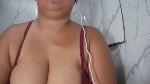 Snapshot of daddysfuckdoll chatting on December 2024 11:45:02 PM daddysfuckdoll online show from December 2024 11:45:02 PM