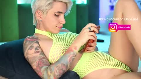 daddyspixxie online show from April 2026 03:54:02 PM