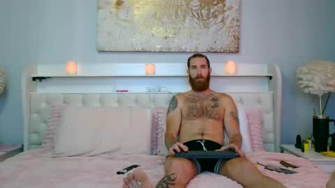 Snapshot of daddyunlocked chatting on October 2025 03:30:01 PM daddyunlocked online show from October 2025 03:30:01 PM