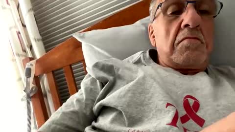 daddyweis online show from April 2026 02:17:02 AM