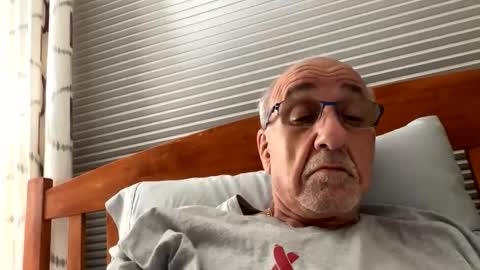 daddyweis online show from April 2026 02:06:01 AM