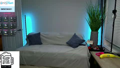 Snapshot of daddyxxluna chatting on September 2025 01:38:02 AM ConstructionDaddy and Lady Luna online show from September 2025 01:38:02 AM