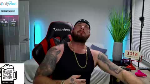 Snapshot of daddyxxluna chatting on September 2025 01:16:02 AM ConstructionDaddy and Lady Luna online show from September 2025 01:16:02 AM