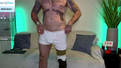 Snapshot of daddyxxluna chatting on October 2025 02:56:01 AM ConstructionDaddy and Lady Luna online show from October 2025 02:56:01 AM