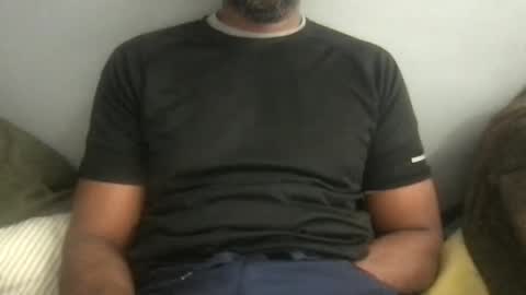 Snapshot of dadsblk chatting on October 2025 06:09:01 PM D online show from October 2025 06:09:01 PM