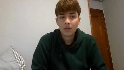 dael_20 online show from December 2025 09:12:02 PM