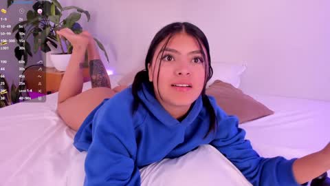 Snapshot of dahiana_cute_ chatting on December 2024 05:48:02 AM Dahiana online show from December 2024 05:48:02 AM