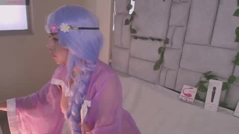 Dahiana  online show from November 2025 11:47:01 AM