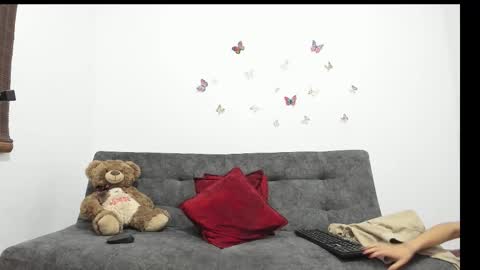 dahianaroa online show from February 2026 12:20:01 PM