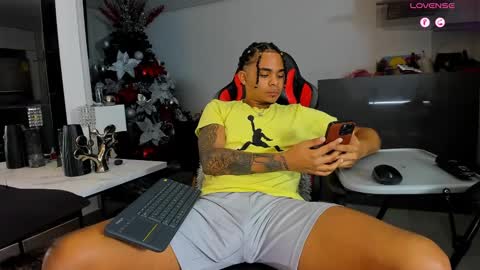 Snapshot of daikokuten_ chatting on December 2024 11:12:02 AM daikokuten_ online show from December 2024 11:12:02 AM