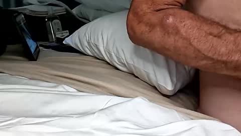 daileyrobert15 online show from May 2026 12:27:01 AM