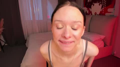 Snapshot of daily_glam chatting on November 2025 12:16:02 PM daily_glam online show from November 2025 12:16:02 PM