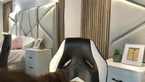 Snapshot of daimondti chatting on September 2025 12:04:02 PM DaimonTi online show from September 2025 12:04:02 PM