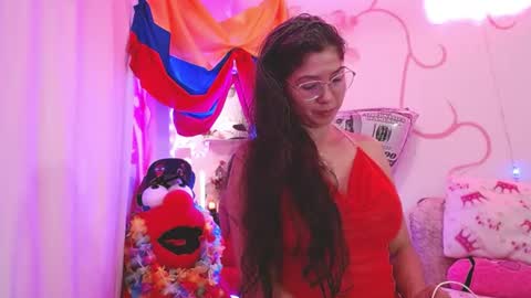 Snapshot of daina_flower chatting on July 2026 04:52:01 AM DAINA online show from July 2026 04:52:01 AM