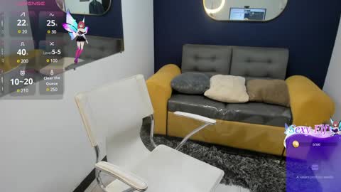 dainaevans online show from January 2025 09:47:02 PM