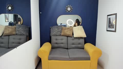 dainaevans online show from February 2025 04:59:02 AM