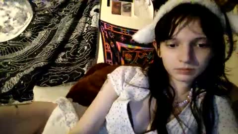 Snapshot of daintydarlingxoxo chatting on February 2025 09:54:01 PM DaintyDarling online show from February 2025 09:54:01 PM
