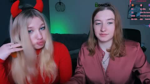 Little Di online show from February 2025 10:55:01 PM