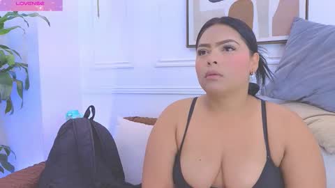 Daisy Price online show from March 2026 10:44:02 AM