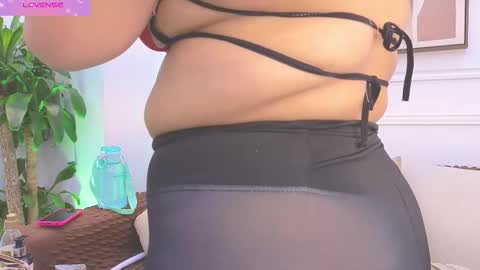 Daisy Price online show from March 2026 10:04:01 AM