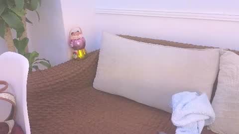 Daisy Price online show from July 2026 10:52:01 AM
