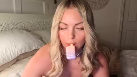 Daisy Dreams online show from February 2026 10:36:01 PM