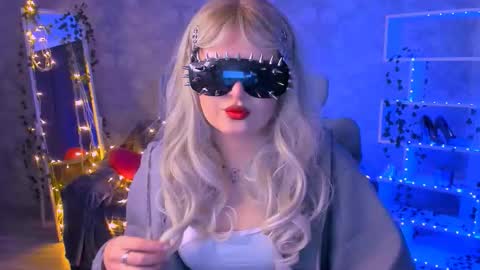 Daisy online show from February 2026 01:22:02 PM