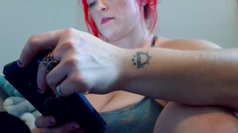 Snapshot of daisywylde chatting on October 2025 11:38:01 PM Daisy Wylde online show from October 2025 11:38:01 PM