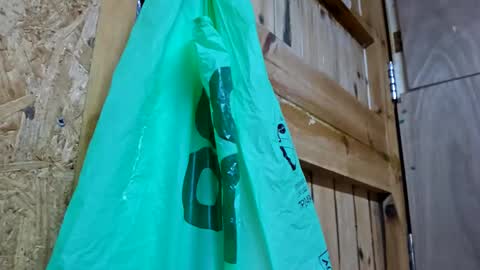 Snapshot of daiwants2fku chatting on December 2024 10:04:02 PM dave online show from December 2024 10:04:02 PM