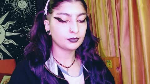 Snapshot of dak_7 chatting on December 2024 03:10:02 AM -- -- help me reach 100 hands up online show from December 2024 03:10:02 AM